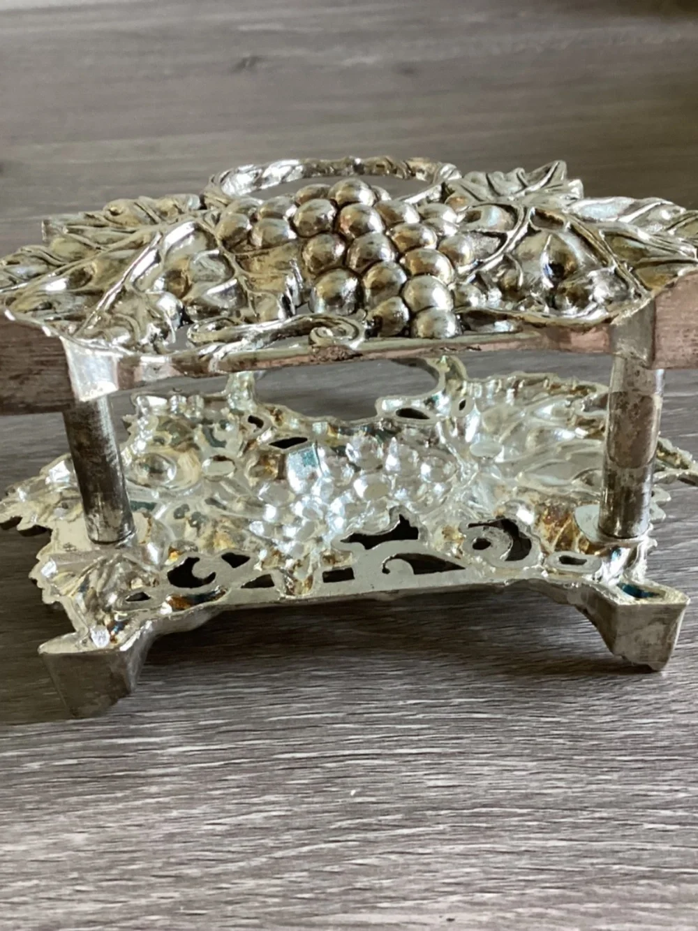 Vtg Godinger Silver-plate Grape Napkin Holder & Knife Flatware Buffet Caddy Set